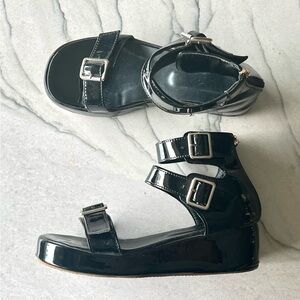 Black Patent Leather Platform Gladiator Buckle Heel Sandal Size 8.5 Women